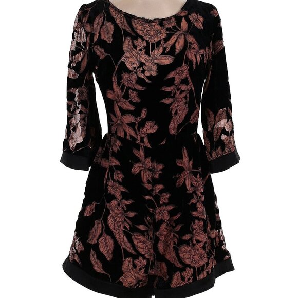 Line & Dot Size S Romper - Picture 1 of 5